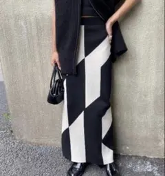 完売品✨AIC.ニットスカートのサムネイル