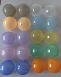 ガチャガチャ ガチャポン　4.4センチ　空　ハンドメイド　おもちゃ