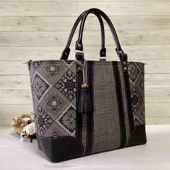 Item thumbnail for item d0760c0a-5f7f-4282-9ec9-92d57eefcb5a