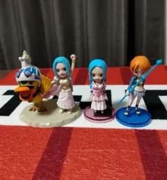 まとめ売り　ワールドコレクタブル　フィギュア　ビビ　ナミ　ログストーリーズのサムネイル