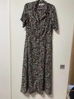 RAY CASSIN フラワープリント 半袖ワンピース