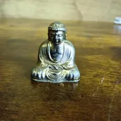 骨董 레트로 鎌倉大仏 仏像 置物 金属製 ミニチュア 阿弥陀如来 縁起物