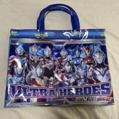 ウルトラマン ウルトラヒーローズ プールバッグ 新品 未使用 マチアリ 角形
