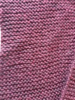 ダークパープル フリンジ付きニットスカーフ