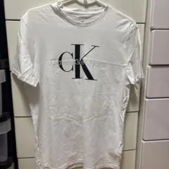 カルバンクライン MONOGRAM LOGO T-SHIRT