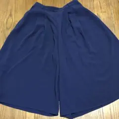 GU キュロットパンツ　ネイビーのサムネイル