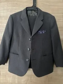 男の子　120センチ　スーツ半ズボンセット