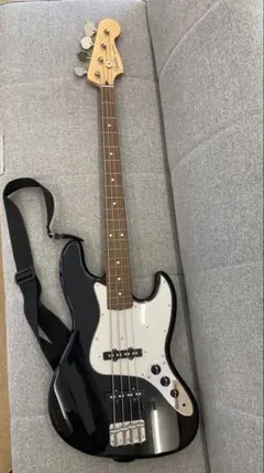 フェンダー　エレキギター　JAZZBASSのサムネイル
