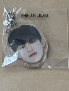 TREASURE ジョンウ 顔アクキー