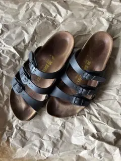 フロリダBIRKENSTOCK サンダル ブラック 38サイズのサムネイル
