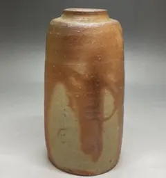 県指定重要無形文化財　山本雄一　備前焼　緋襷　花入　f7012