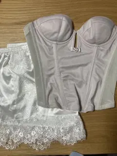 【bridalbloom】B65ビスチェ(パット付き)&フレアパンツ