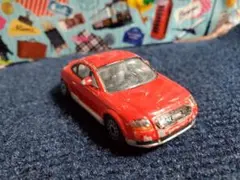 リアルトイ アウディ 1/64