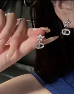 ☆最終値下げ早い者勝ち☆星CDロゴピアス☆新品未使用品☆