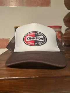 チャンピオンスパークプラグ　トラッカーハット ホワイト×ブラウン