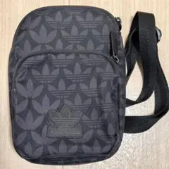 adidas originals ショルダーバッグ アディダス
