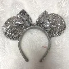 ディズニー　ミニー　スパンコール　シルバーカチューシャ