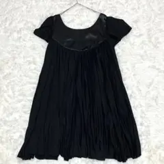アーヴェヴェスタンダード　チュニック　ブラック　プリーツ加工　綺麗め　上品　38のサムネイル