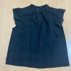 SALE❣️ フリル付きノースリーブシャツ 黒　S