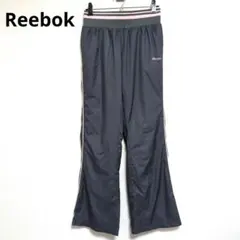 リーボック【美品】ジャージパンツ　スポーツ　ラメロゴ【Mサイズ】