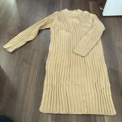 リブニットワンピース キャメル　未着品