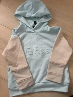 adidas パーカー 110cm