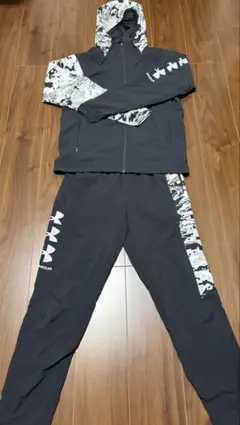 ジャージセットアップ【UNDER ARMOUR/アンダーアーマー】