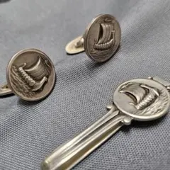 Item thumbnail for item d37d15db-0c58-4024-8ed6-8558197356f3