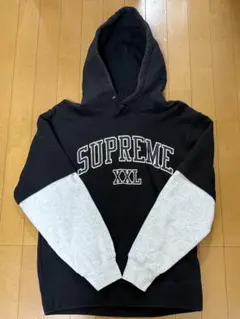 Supreme パーカー ネイビー/グレー サイズXL - メルカリ