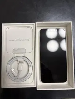 Apple iPhone 13 ホワイト 本体