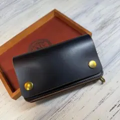 【訳あり】【トラッカーウォレット ミドル 2層】 ブラック 茶芯 シルバー 訳あり】【トラッカーウォレット ミドル 2層】 ブラック 茶芯