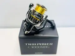 【未使用品】シマノ リール 20ツインパワー C3000MHG【カスタム品】 美品】シマノ リール20ツインパワーC3000XG【カスタム品