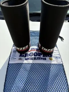 エルゴプロ　ニースリーブ　Ｌサイズ 片側上部に破れあり