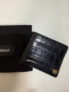 VERSACE クロコ型押し レザー 二つ折り財布 ブラック 楽天市場】GIANNI VERSACE(ジャンニ・ヴェルサーチ) クロコ型押し 二