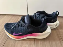 Item thumbnail for item e6b7b9af-2c87-451a-a5ea-eb07d76b6c76