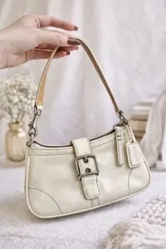 Coach Vintage Patent Leather ショルダーバッグ