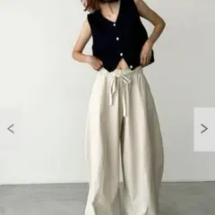 ZARA ボタン付き黒ニットトップスベスト　新品