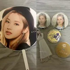 TWICE サナ トレカ うちわ アクスタ celebrate 缶バッジ まとめ