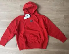 【新品未使用タグ付き】トミージーンズ　パーカー