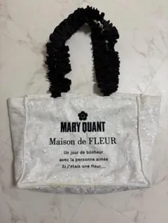メゾンドフルール　マリークワントコラボ　M 黒 MARY QUANT フリルスクエアトートMバッグ/Maison de FLEUR