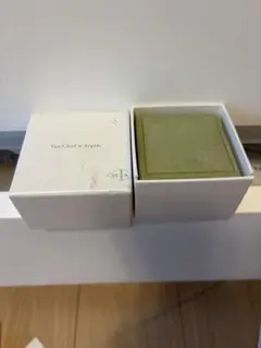 Van Cleef & Arpels ジュエリー用ボックス - メルカリ