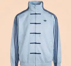 【adidas】SNSで話題☆中国限定　トラックジャケット