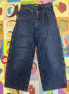 ユニクロユー デニムパンツ ワイドフィットカーブジーンズ レディース　27