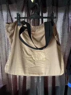ノースフェイスのトートバッグ