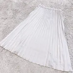 anySiS エニィスィス　オンワード樫山　プリーツロングスカート　シルバー