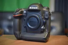 【完動品】Nikon D4ボディ シャッター交換済 新品バッテリー 完動品】Nikon D4ボディ シャッター交換済 新品バッテリー - メルカリ