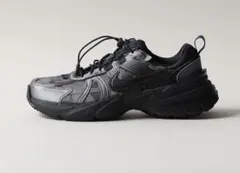NIKE V2K RUN HQ4053-001 ブラック　スニーカー24.0