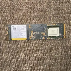 Micron M.2 SSD Gen4 512GB 778時間　健康度97%