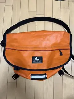 Item thumbnail for item 3395ddce-e18c-4735-ae05-d162e03dc13d