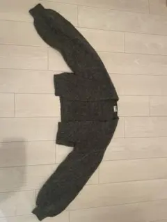 カーディガン　クロップド　グレー